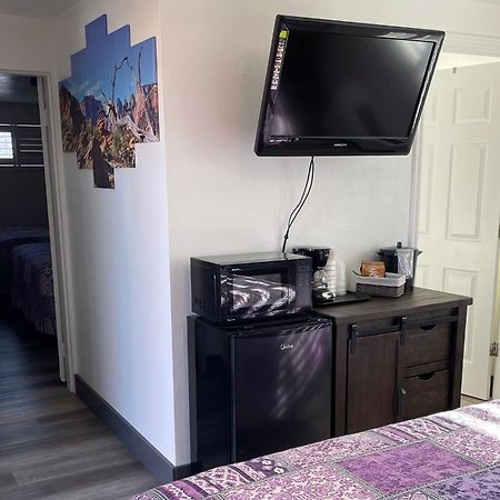 Purple Sage Motel Panguitch Buitenkant foto